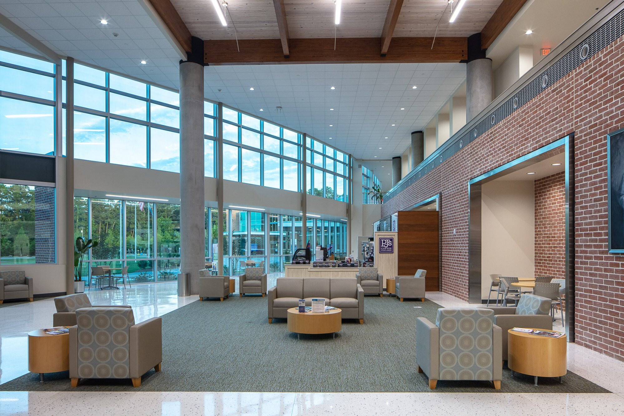Ochsner Health Center - Covington Sports Medicine | Portfolio | Rozas Ward